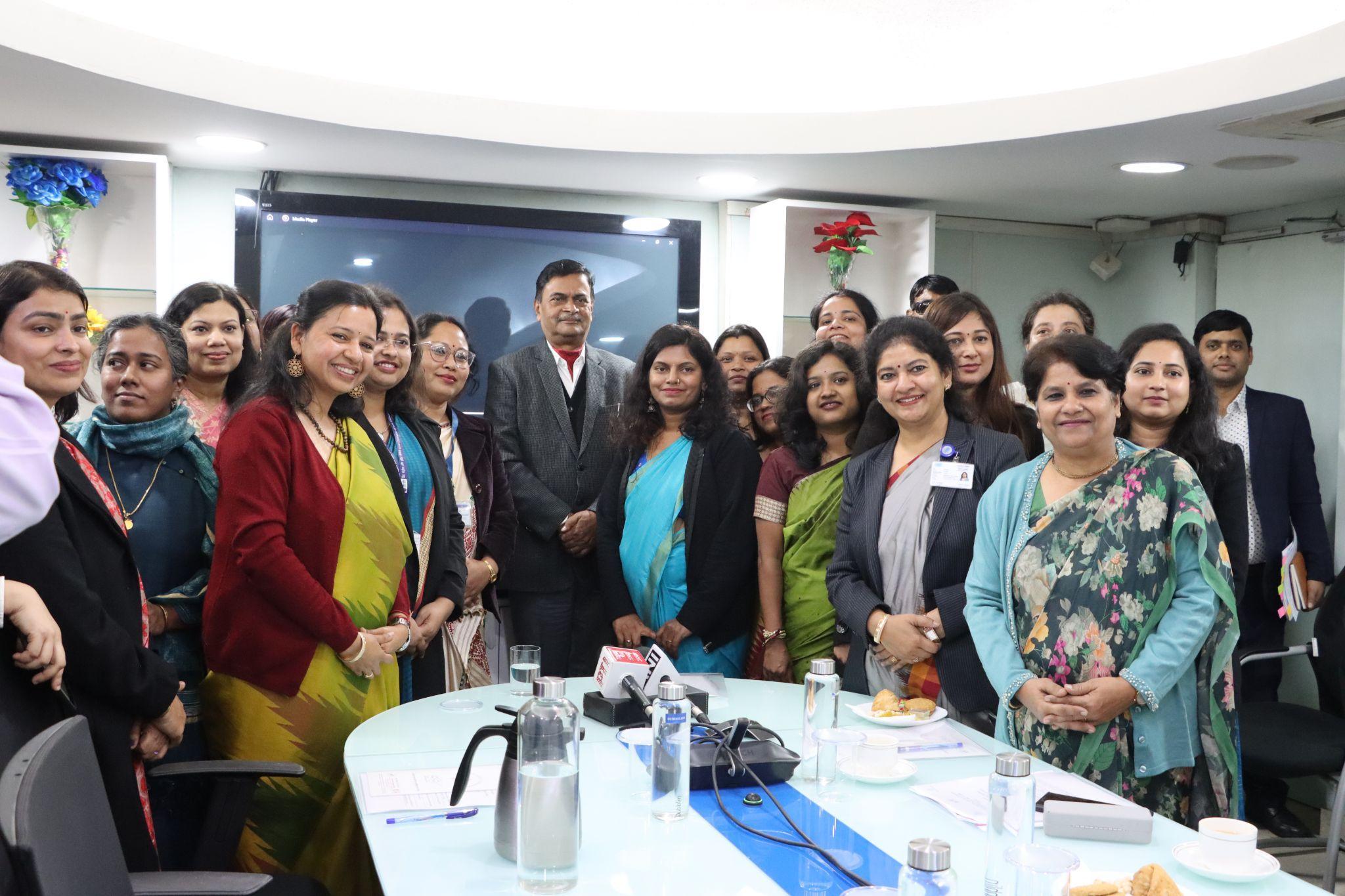 Indian Women Ambassadors of South Asia WePower network met Energy Minister RK Singh